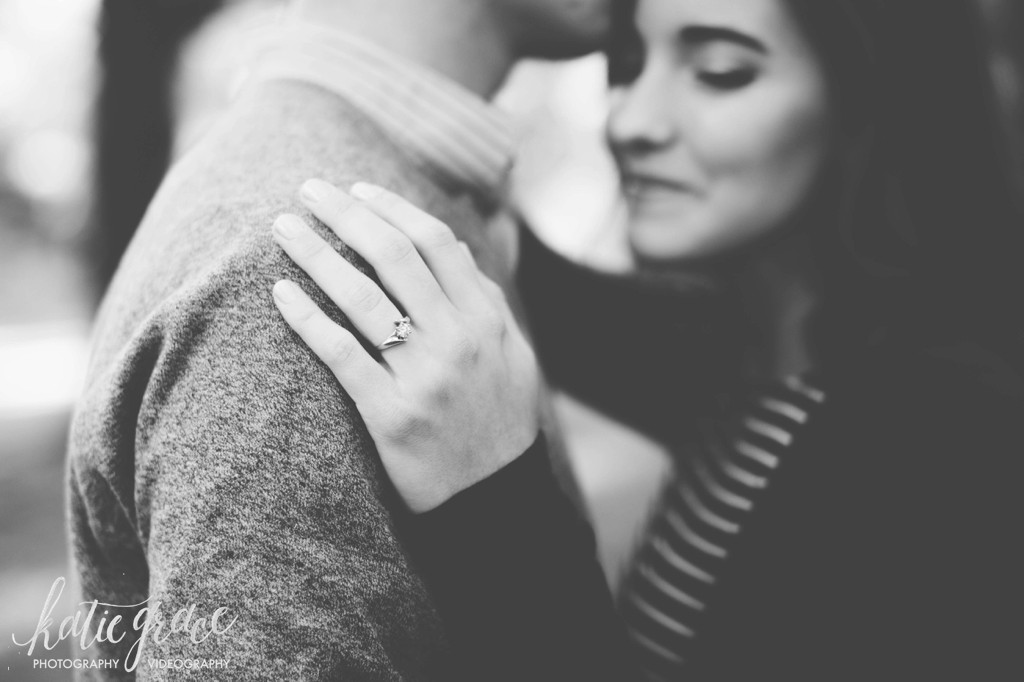 katie grace photography, grand rapids michigan wedding photography, woodsey engagement session