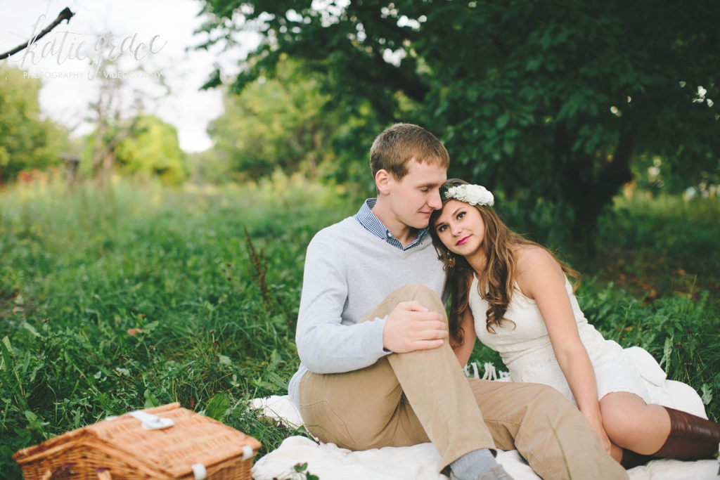 Katie Grace Photography, Grand Rapids Michigan wedding photography, river side engagement, orchard engagement