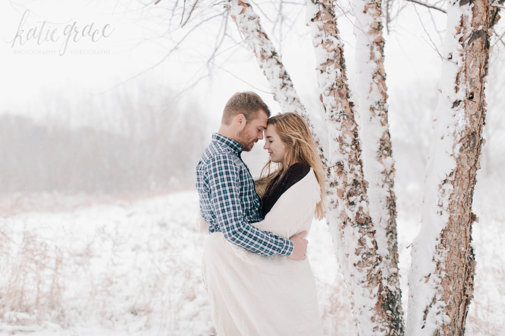 Katie Grace Photography, Grand Rapids Wedding Photography, winter snowy engagement shoot