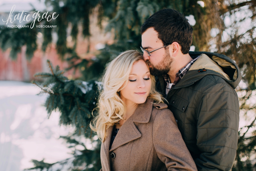 Katie Grace Photography, Grand Rapids Wedding Photography, Farm Engagement shoot, snowy winter