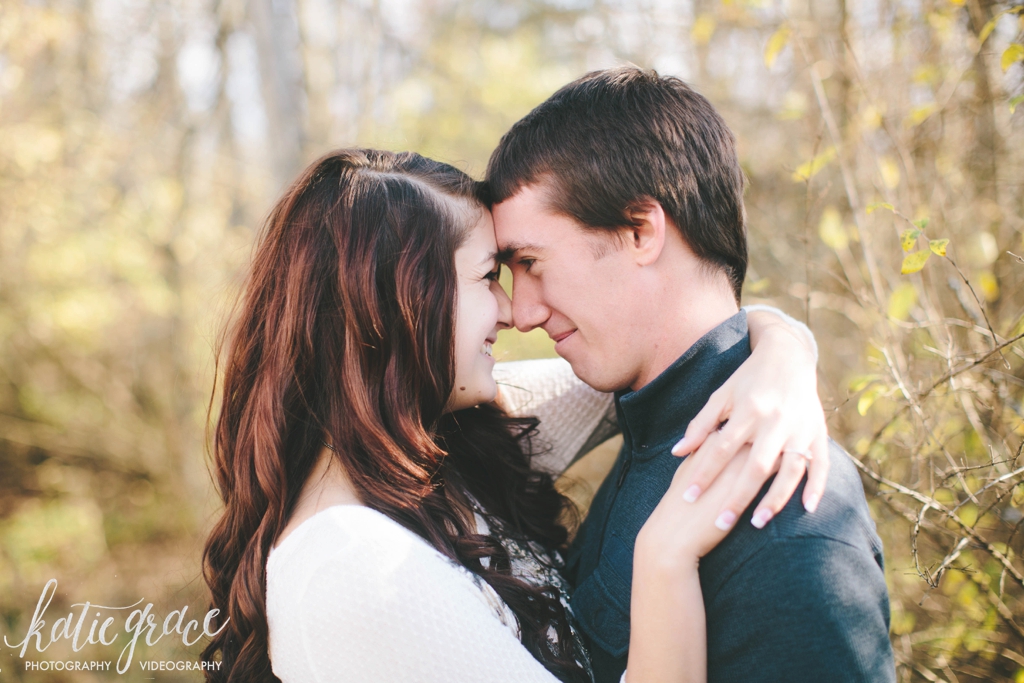 Katie Grace Photography, Grand Rapids Wedding Photography, Fall Engagement Session, back of jeep 